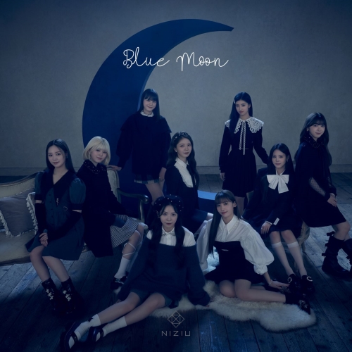 CD / NiziU / Blue Moon (初回生産限定盤B) / ESCL-5747