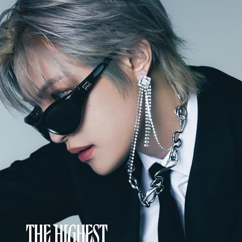 CD / WayV / The Highest (歌詞ライナー付/紙ジャケット) (初回生産限定盤/YANGYANG Ver.) / AVCK-43414